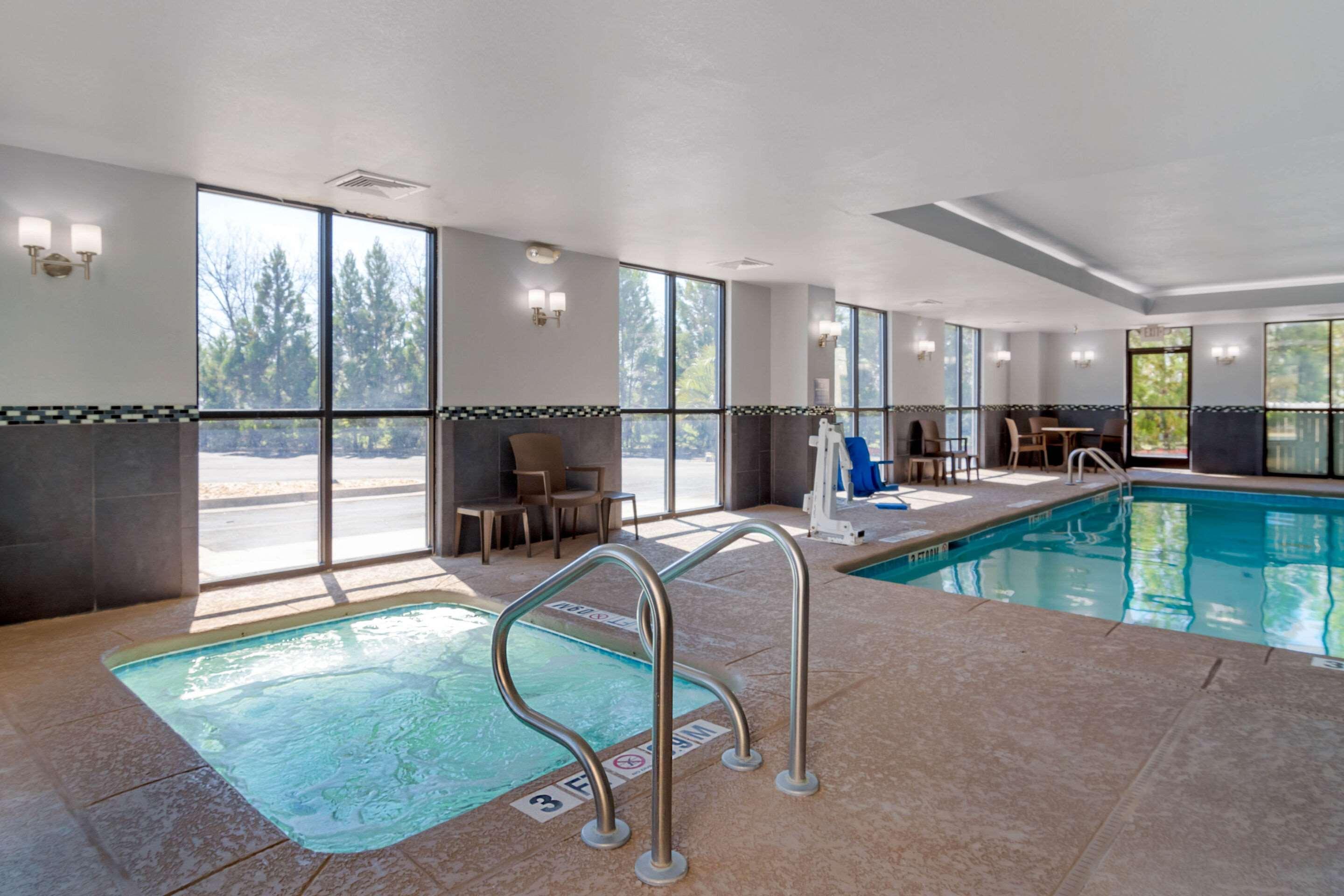 Comfort Warner Robins Byron